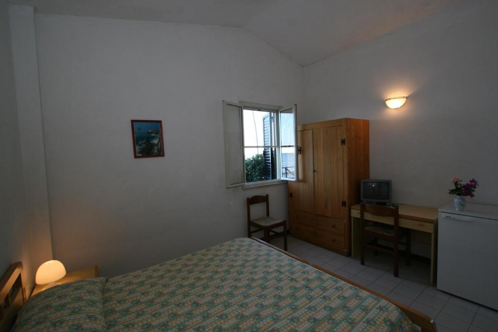 Hotel Club Poseidon Stalettì Chambre photo